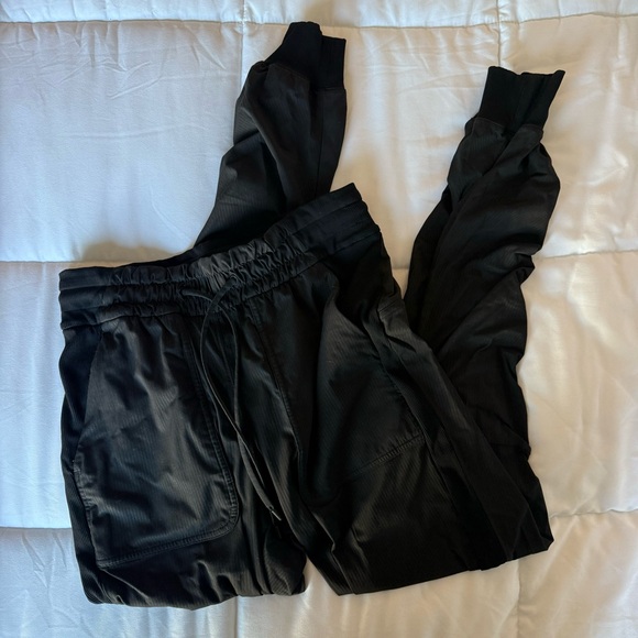 Lululemon Beyond the Studio Mid-Rise Jogger - Picture 3 of 6